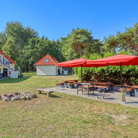 Appartement 3 Bedroom Amazing In Altenkirchen (Mecklenburg-Vorpommern)
